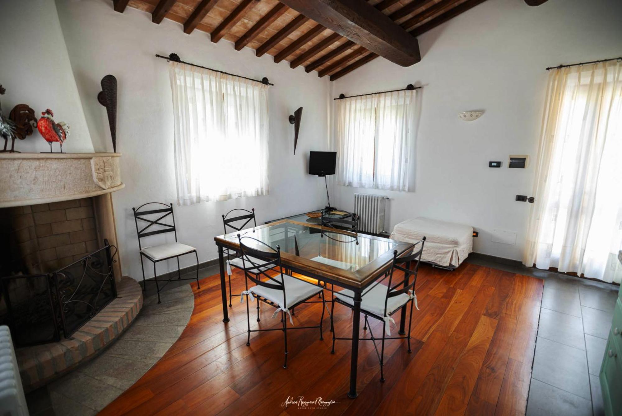 Agriturismo Aia Leccioni Micciano Exteriör bild