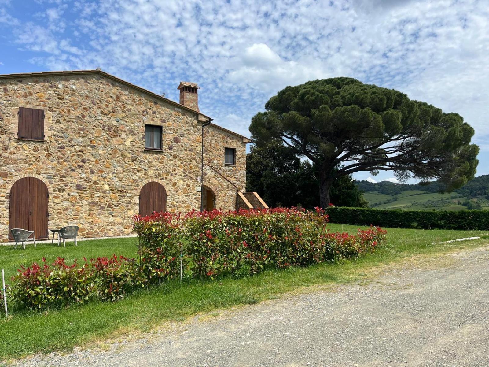 Agriturismo Aia Leccioni Micciano Exteriör bild